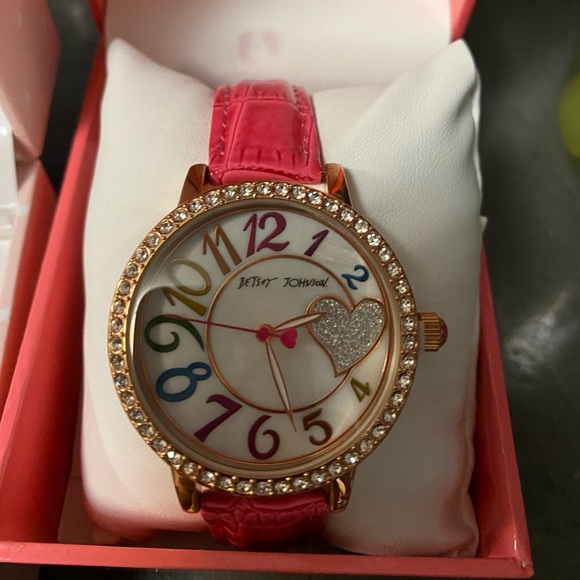 watch - Picture 2 of 2